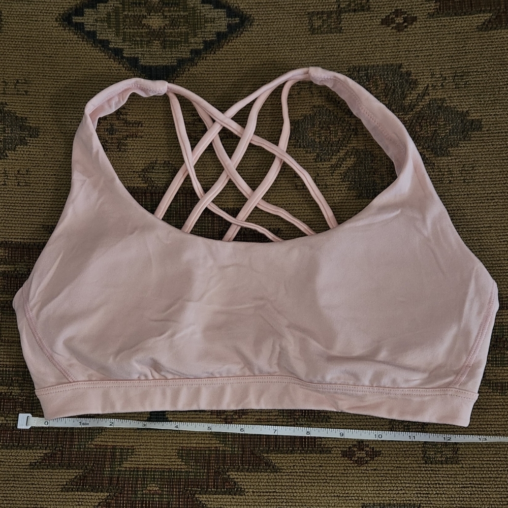 Victoria's Secret Essential Strappy Sports Bra